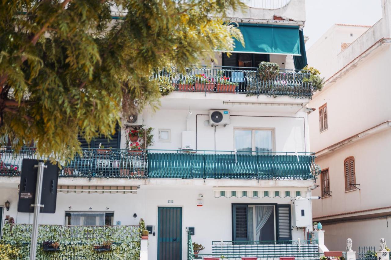 Taormina Casa Erika Family Apartment Exterior photo